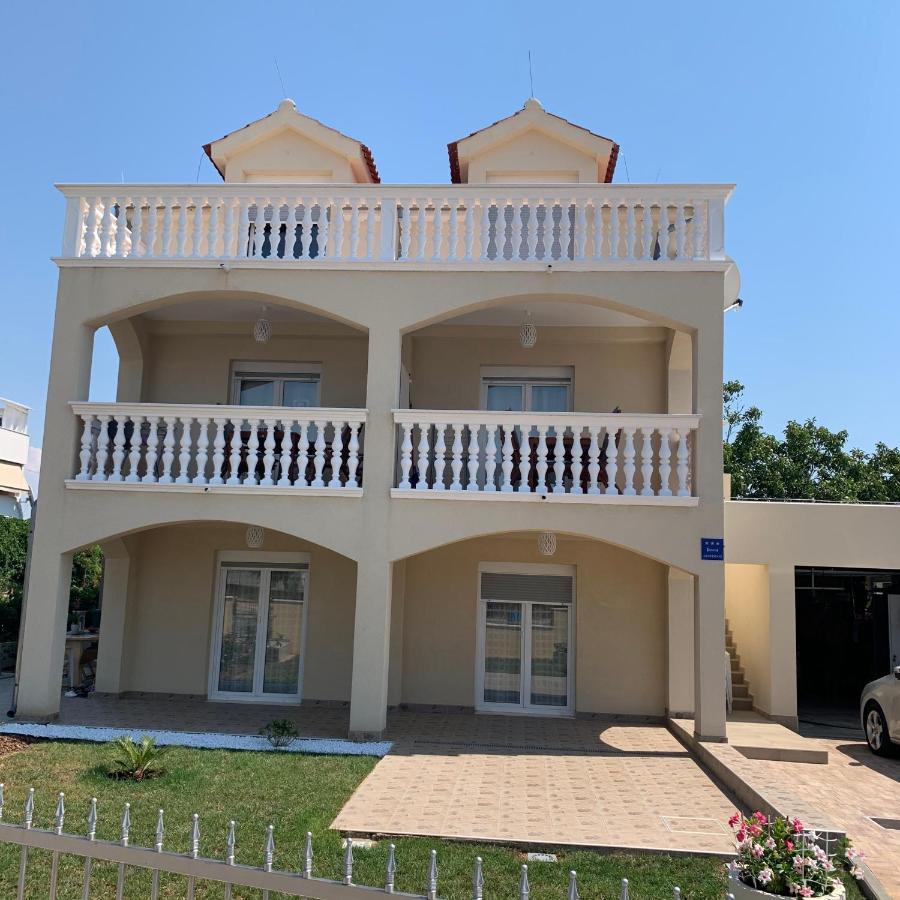 Apartments Mirela Vodice Exterior foto